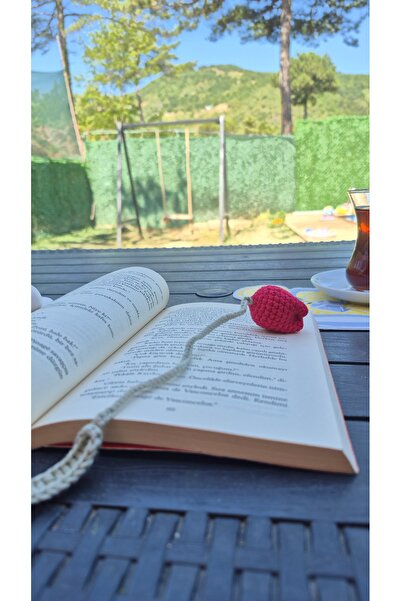 Genel Markalar Öğretmene Hediye Zarif Lale El Emeği Kitap Ayracı Örgü Hediyel...