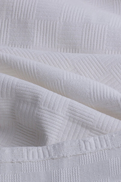 aytunç Dama Pattern Double Pique White 200X230