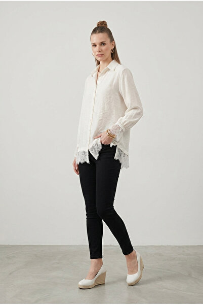 Giyim Dünyası Women's Sleeve and Hem Lace Detailed Shirt Ecru