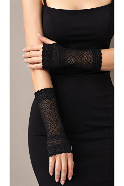 Generic Brand Black Lace Sleeveless Top with Lycra