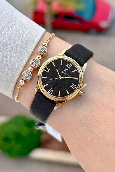Daniel Klein Gold Case Black Color 28 mm 2 Year Warranty Women's Wristwatch
