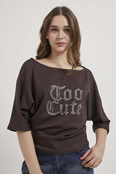 Arma Life Armalife 11360 boat neck women's blouse with stone text detail