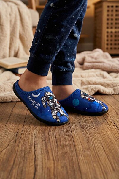 GEZER Boy's Winter Space Run Comfortable Sole Home Garden Gondola Slippers