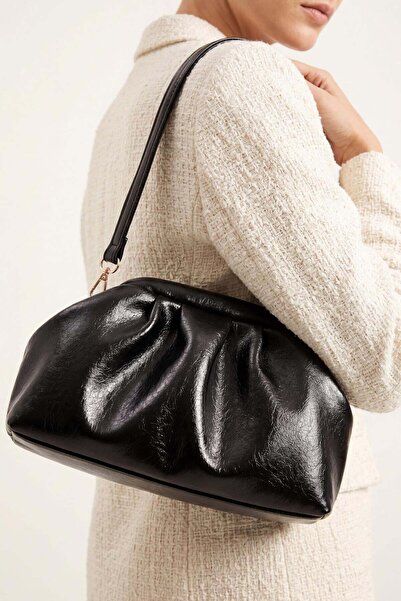 Mckanzie Leather bag with zodiac sign