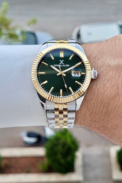 Daniel Klein Men's Watch with Green Yellow Gray Color Calendar