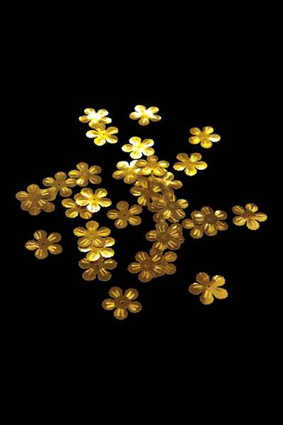 Serhat Aksesuar ve El İşçilik 2 Cm Gold Papatya Desen Ortadan Delikli Pul Pay...
