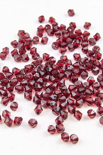Bordo 8 mm Piramit Akrilik Boncuk Aksesuar (25 Gram)