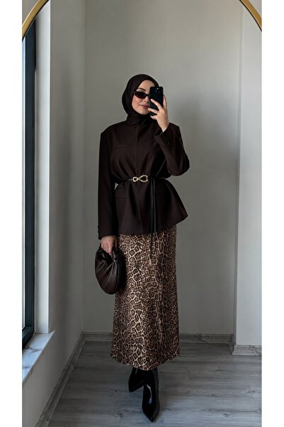 Generic Brand Leopard Print Skirt Brings Elegance from Day to Night Dark Leopard