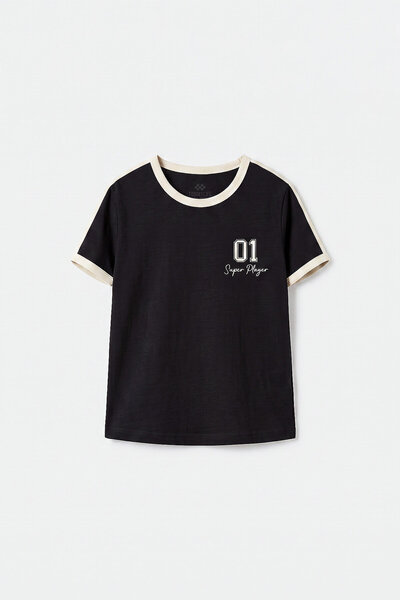 TOMMY LIFE Tricou negru pentru fete cu imprimeu și detalii la umeri - 75181