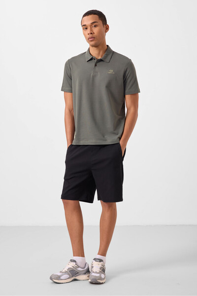 TOMMY LIFE Black Standard Fit Woven Lightweight Stretchy Chino Men's Shorts -...