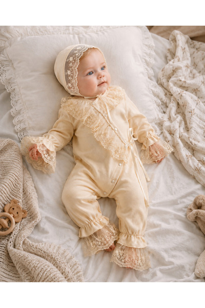 MİNSTY Double-Breasted, Side-Tied, Lace-Trimmed Mevlüt Jumpsuit Set with Hat