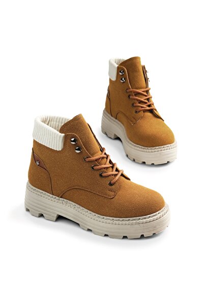 Tonny Black Women's Tan Suede Women's Comfortable Fit Short Lace-up Suede Boots