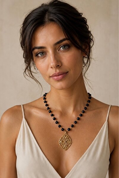Camellie KY Jewels Onyx Lotus | Doğal Taş Parlak Oniks Mat Altın Kaplama Lotu...