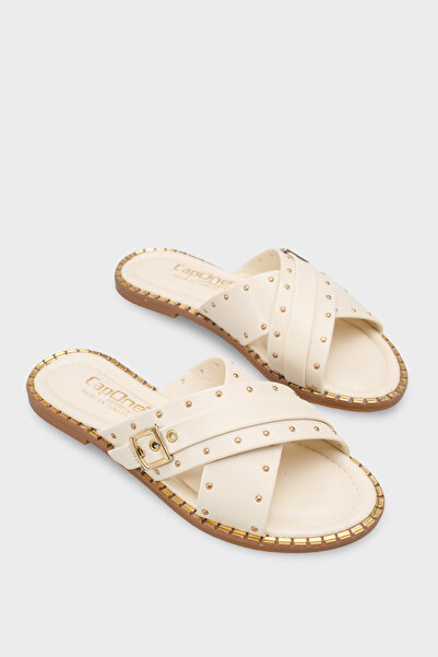 Capone Outfitters Metal Look Buckle Short Heeled Cross-Strapped Women's Slippers