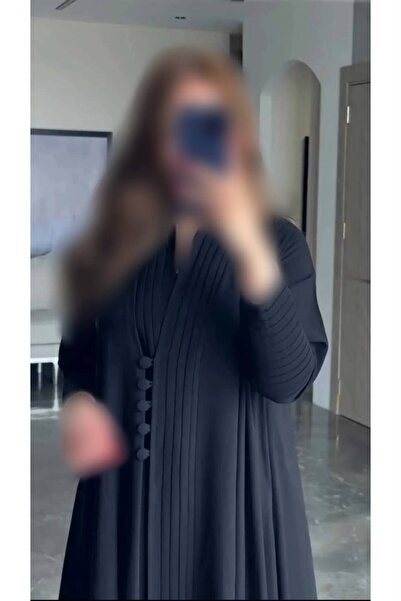 Korean عباية رسمية وانيقة وبتفاصيل كسره من الأمام وعلى الأكمام عمليه ومرتبة ن...