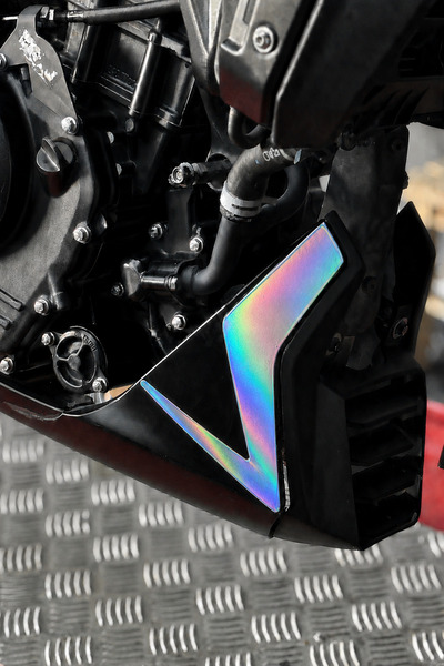 Banxtre Lower Beard Detail Sticker (Original Mold) for Bajaj Dominar 250-400