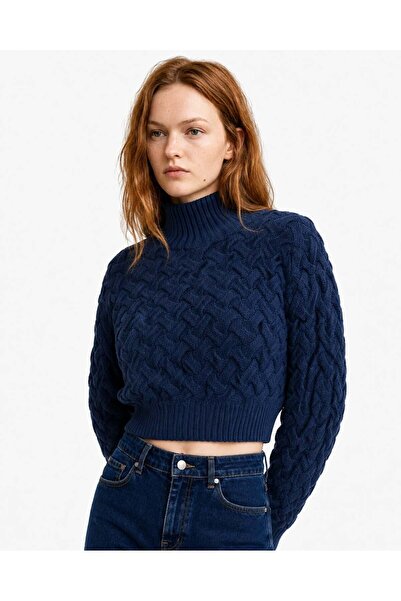 HAKKE Turtleneck Straw Knit Crop Sweater