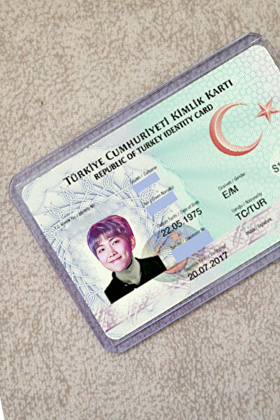 SARANG RM Rapmonster BTS Şeffaf Kimlik Kılıfı - Ehliyet, Nufüs Cüzdanı, Okul Kartı, Akbil Kılıfı