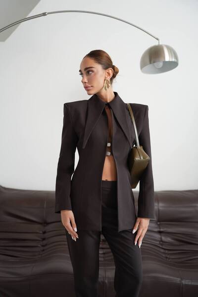 Julidress Pointed Long Collar Jacket and Pants Design Set