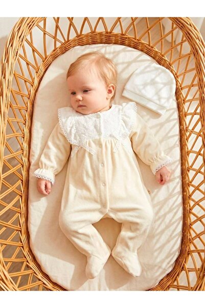 Bebila Baby Baby Girl Mevlütlük Velvet Winter Jumpsuit with Lace Hat Set Hosp...