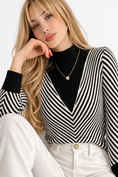 ZERELLE COLLECTİON Women's Black and White Striped Knitwear Sweater Turtlenec...