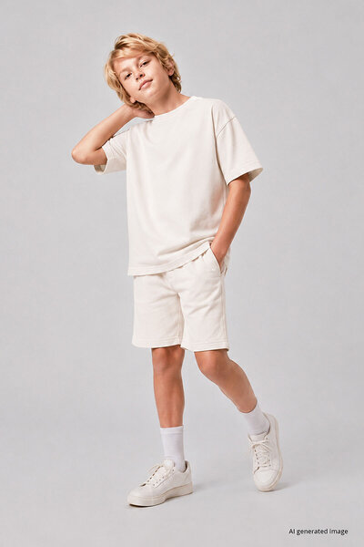 TOMMY LIFE Set de pantaloni scurți pentru băieți, croială oversize, ecru - 11335