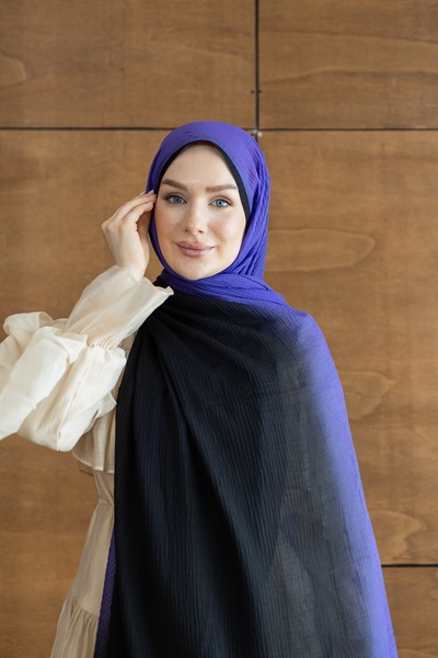 Ad Astra Scarf 100% Muslin Gradient Shawl