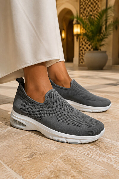 Generic Brand Breathable Knit Slip‑On Men Walking Shoes, Soft Cushioned Platf...