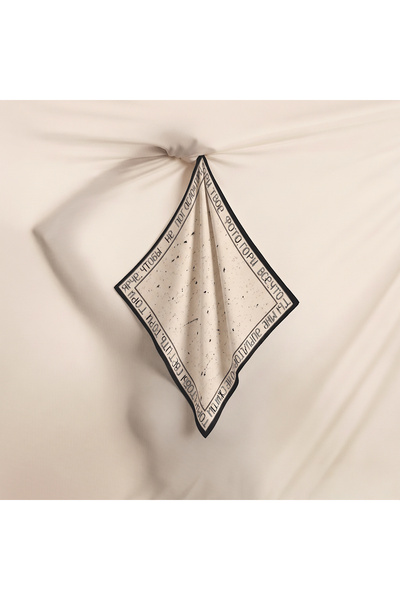 Materia Moscow Pattern Bandana 85X85