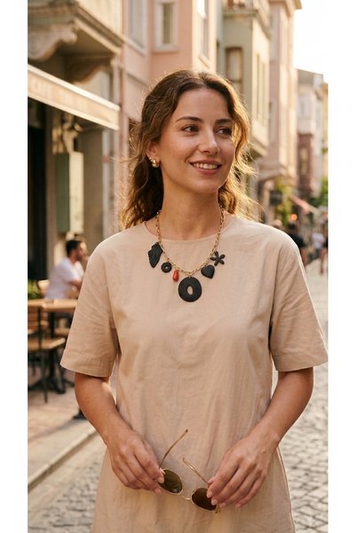 Arpag Global Women's Thick Gold Metal Chain Black Figure Detailed Necklace for Day and Night