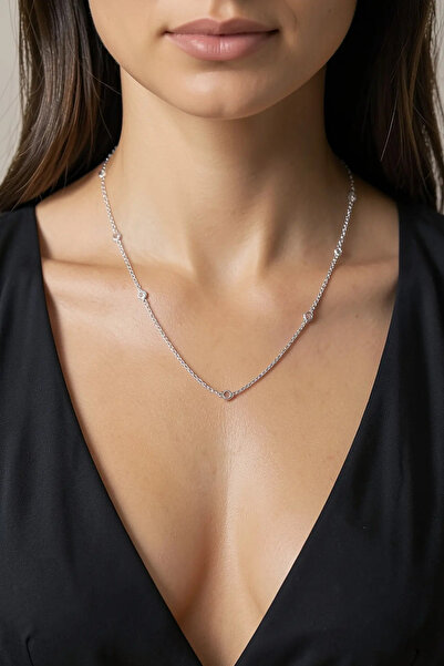 PRVT Silver color zircon stone necklace