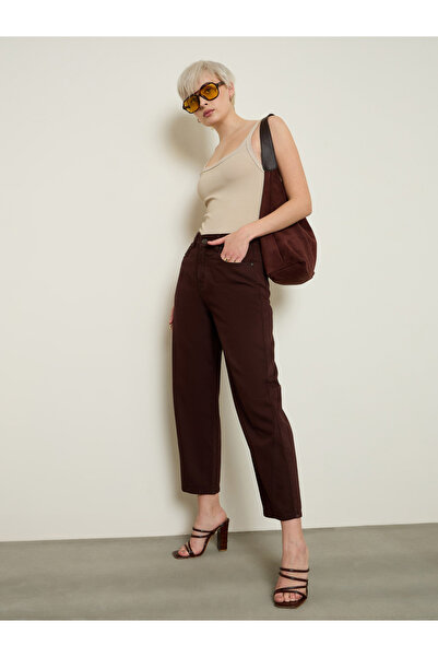 Sassafras By Styli Brown Balloon Fit Jeans