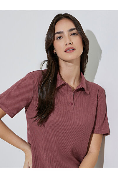 Styli Khaki Solid Waffle Fabric Polo Neck Regular Fit T-shirt