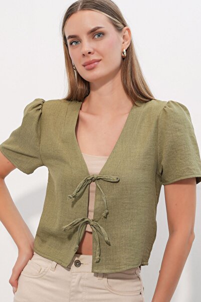 Hiccup Bdart Textured V-Neck Linen Blend Crop Top