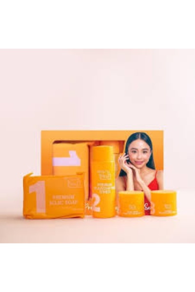 Beauty Vault Glass Skin Essentials Rejuvenating Set / Whitening Maintenance Set
