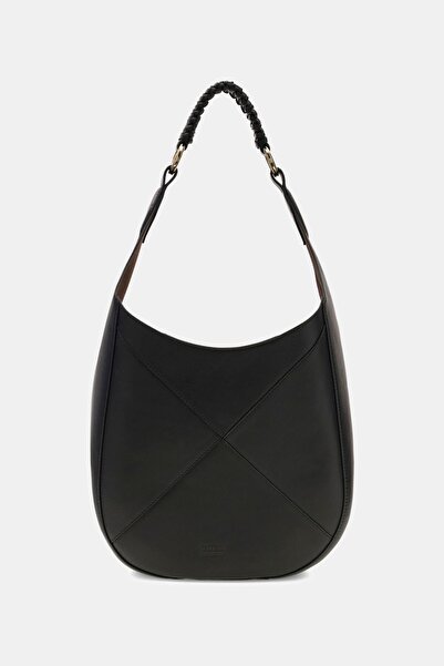 Guess Pauline hobo.