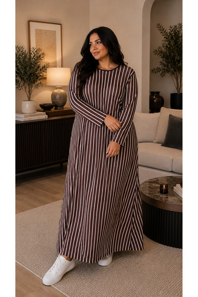 Avero Women's Dress - Comfortable Fit - Plus Size - Patterned - Oversized - V...