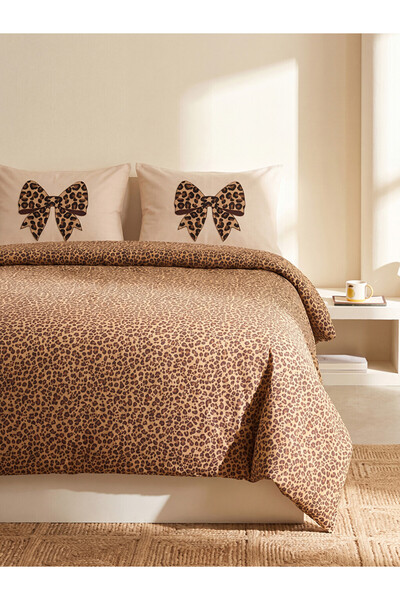 LC Waikiki Sparkling Choices Leopard Embroidered Double Duvet Cover Set from ...