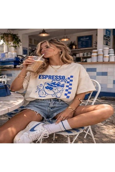 29CUN Espresso Yourself T-Shirt Coffee Lover Tee Retro 90s Graphic Shirt, Cool Design, Everyday Wear, Unisex