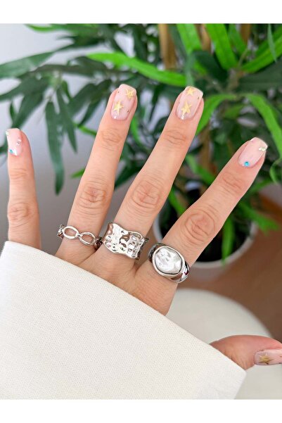 Venus Design Multiple Ring Set