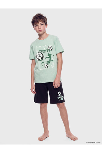 LC Waikiki Crew Neck Boys' Pajama Set with Shorts