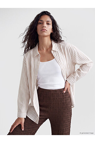 LC Waikiki Esvab • Modern & Distinctive Striped Loose Fit Oxford Women's Shirt