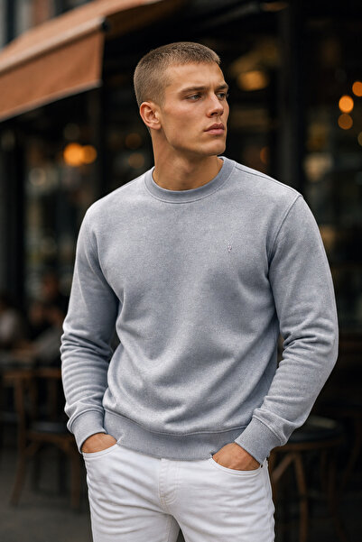 MAXIMILLIAN Men's Gray Basic Crew Neck Relaxed Swatshirt