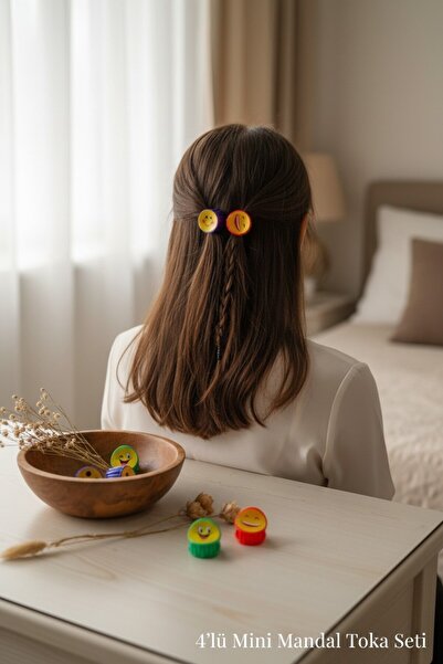 BurcHair Mixed Color / Figured 4-Piece Emoji Peg Buckle Set 130683
