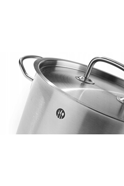 HENDI Oală înaltă Kitchen Line cu capac 2.8 l cent. 160 x 140 h - 837108