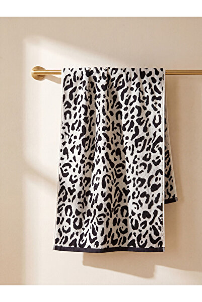 LC Waikiki Rmz Gi̇yi̇m Farkiyla Leopard Embroidered Cotton Face Towel 50X80 cm