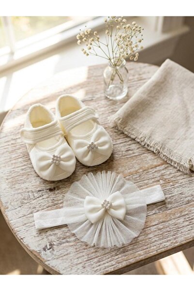 Bebila Baby Baby Girl Newborn Bandana Booties Set of 2 Hospital Release Mevlü...