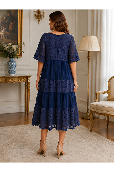 Italy Moda Rochie midi bleumarin cu dantelă