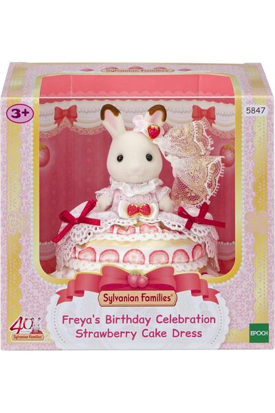 SYLVANIAN FAMILIES EPOCH Freya’nın Doğum Günü Çilekli Pasta Elbisesi Oyuncak