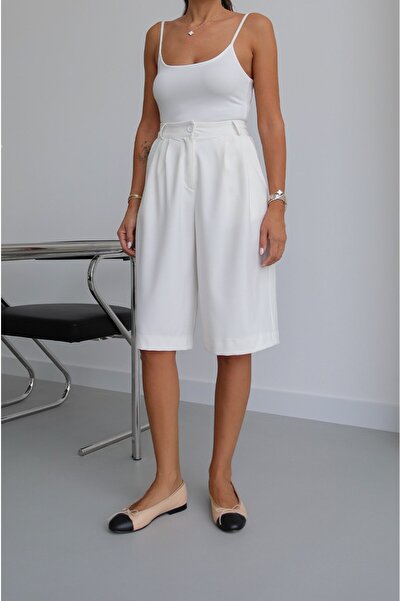 Havoş Ecru Pleated Front Capri Pants
